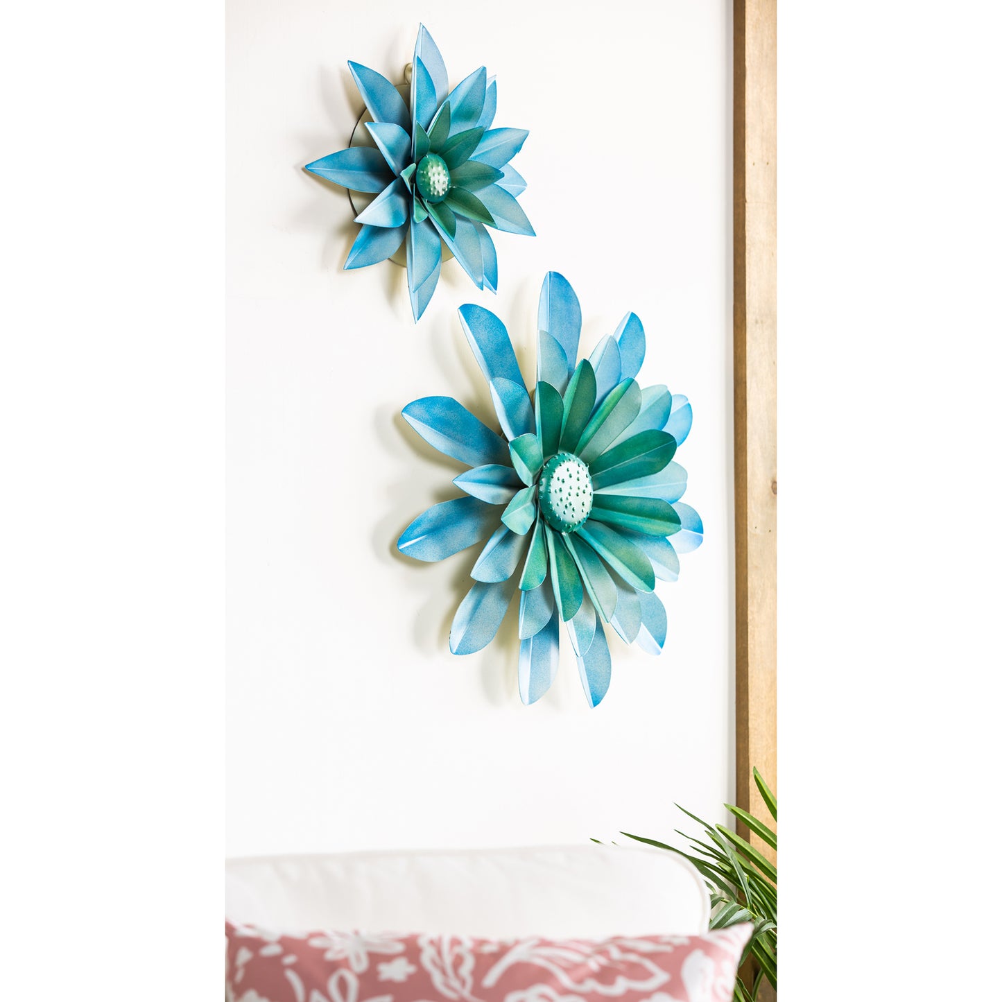 Blue Finish Iron Wall Arts Décor Set of 2