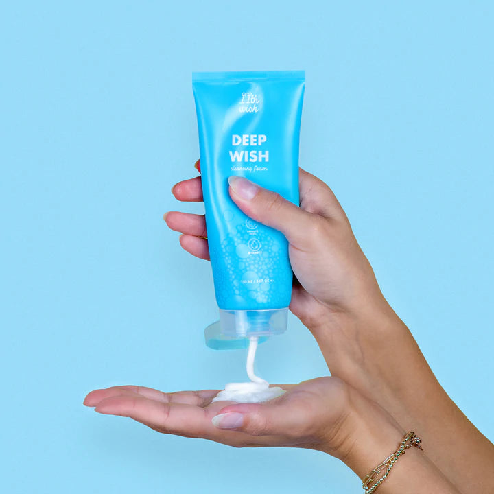 DEEP WISH CLEANSING FOAM