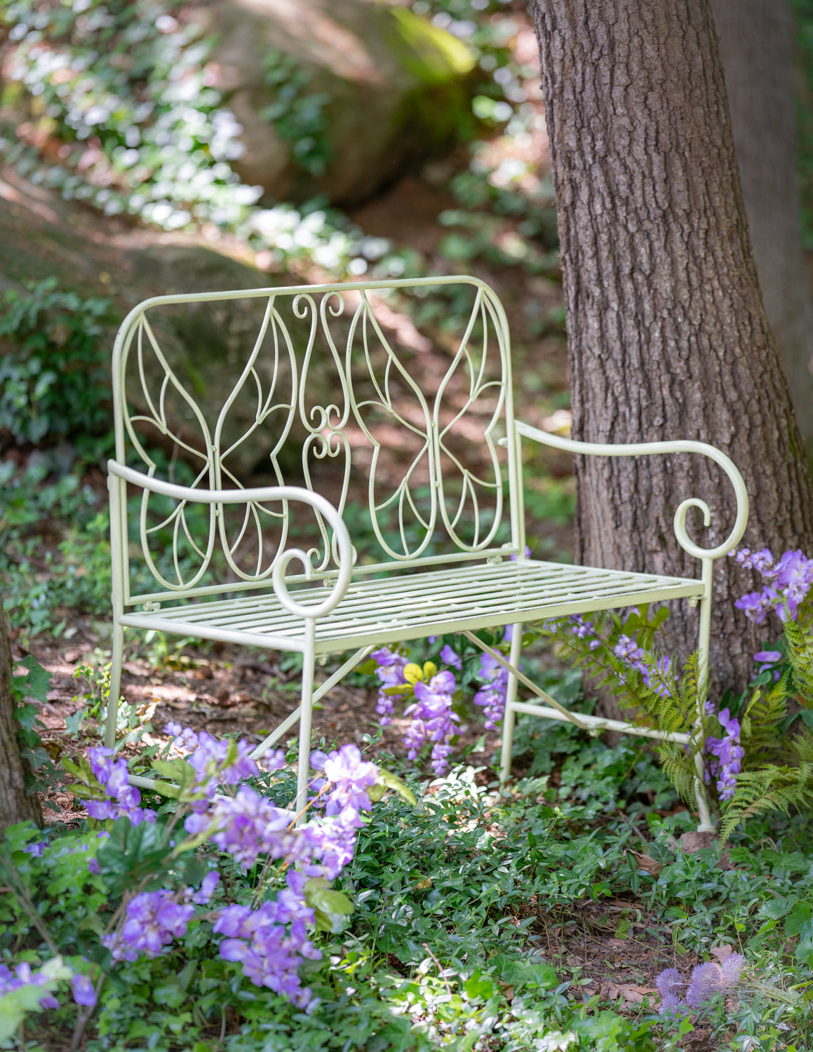 Butterfly Metal Garden Bench in Pistachio